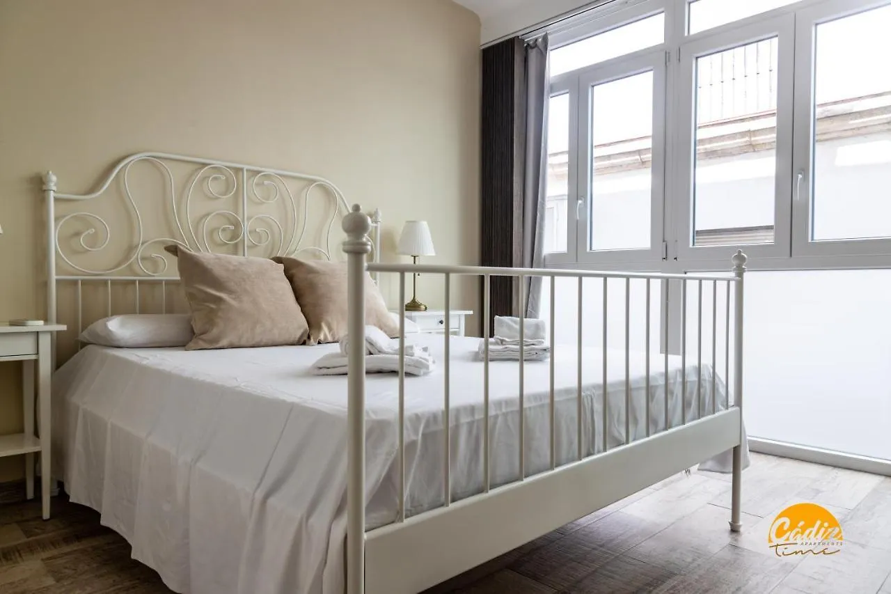 La Luz De Cadiz By Cadiz Time Apartment 0*,